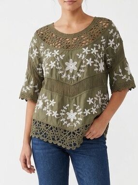 Oliver O by Escio Embroidered Floral Top